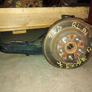 Ступица Ford LFAL3/ZD/R3 Escape зад, лев 4WD ABS в сборе Диск
