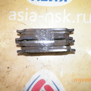 Колодки тормозные Toyota Vista ASV50/GSV50/AVV50/ACV51/ACV40/GSV40/ASV60/AVV60/GSV60 Остаток-50%. F 04465-06090. 04465-33471