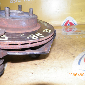 Ступица Toyota AE100/AE101/AE110/EE100/EE101/EE110/EE111/AE104/AE114 Corolla/Sprinter перед, лев 2WD/4WD Суппорт-(54-18).ABS.В сборе.Диаметр диска- 258 мм.То