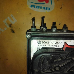 Блок ABS Volkswagen Passat B6/3C2/3C5/357 3C0614109AF '2009