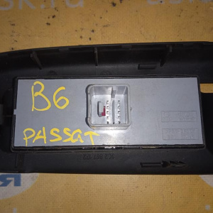 Пульт стеклоподъемника Volkswagen Passat B6/3C2 F 10 пин +регул. зеркал 1K0959565J 1K4959857B