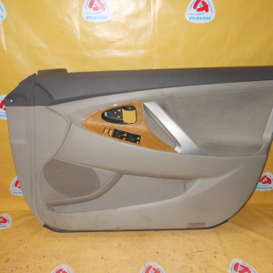 Обшивка двери Toyota Camry ACV40 RHD, без пульта и ручки перед, прав