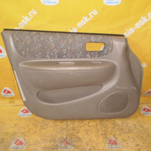 Обшивка двери Toyota Corolla Spacio AE110 перед, лев