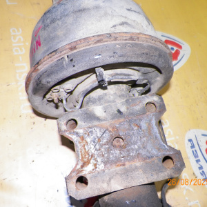 Мост ISUZU ELF NHR69C R 6 шпилек 2х скатный 39/8  В сборе .Узкая база.  От центра руссоры до центра рессоры-75 cм