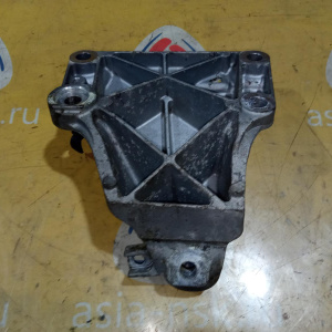 Кронштейн опоры двигателя BMW N52/N52N 3-Series E90 '2006 4WD перед, лев