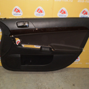 Обшивка двери Mitsubishi Lancer/Galant Fortis CY4A/CX3A перед, прав