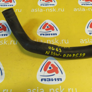 Патрубок  радиатора Mitsubishi Chariot N33W 4G63 низ