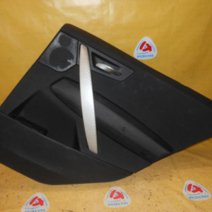 Обшивка двери BMW X3 E83 зад, прав