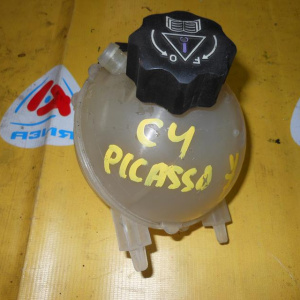 Бачок расширительный Citroen C4 Picasso UA/UD/T8/0U EP6CDT/5FV/5F02/EP6DT/5FX с датчиком 9646901580 9684527680 '2006-