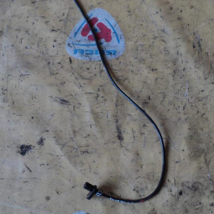 Датчик ABS Mazda Demio DY3W без фишки R