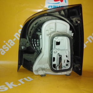 Стоп Volkswagen Polo 9N3 '2005-2009 L Хэтчбек, правый руль (задний ход) 6Q6945095N