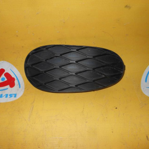 Заглушка в бампер Toyota Funcargo NCP20 '2002-2005 L 52438-52040