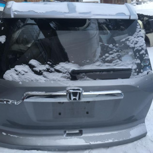 Дверь задняя HONDA CR-V RE4 спойлер, камера