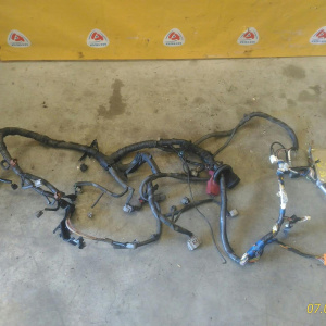 Коса ДВС Toyota 3S-FE SV41 a/t A140E с эл. прив. спид. + комп.89661-32830 трамб. 2 конт.