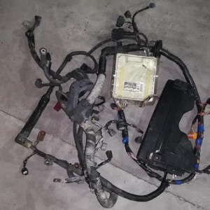 Коса ДВС Toyota 3S-FE SV41 a/t A140E с эл. прив. спид. + комп.89661-32830 трамб. 2 конт.