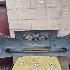 Бампер TOYOTA Vitz KSP90 '2005-2007 перед в сборе