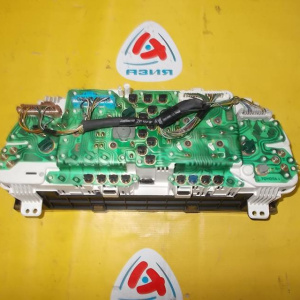 Панель приборов TOYOTA Mark II GX90