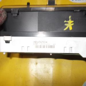 Панель приборов Mitsubishi Challenger K99W