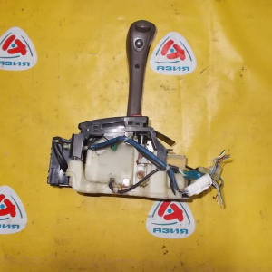 Ручка переключения АКПП Toyota Vista SV30