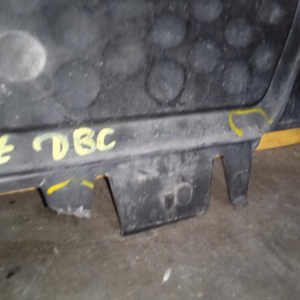 Защита двигателя Volkswagen Passat B6/3C2 (дефект) 3C8825235