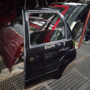 Дверь боковая Ford Escape LFAAJ/ZD/R3 '2008- зад, лев