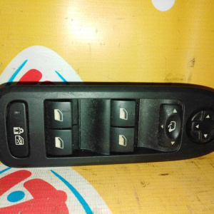 Пульт стеклоподъемника Peugeot 308 T7/4C F водитель 96644917XT