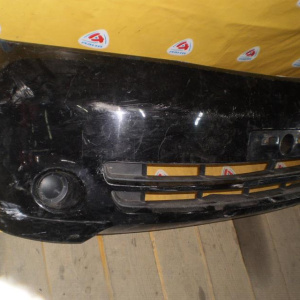 Бампер NISSAN Serena C25 '2005-2007 перед