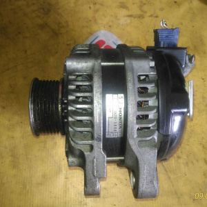 Генератор Honda K24Z3 Accord CU2 4 к. болты со стороны лобовины / 65-8519