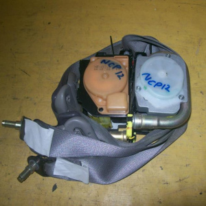 Ремень безопасности Toyota NCP12 Platz/Vitz 2002 год (пара)