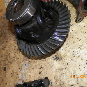 Редуктор TOYOTA UZJ100 Land Cruiser 2UZ F 41/10 дефект подшипников