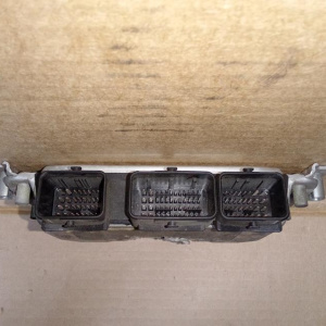 Блок управления двс Peugeot 206 TU5JP4/NFU '2002 0261207477 9647481580