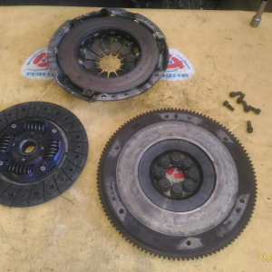 Маховик Honda K20A4/K24A1 CR-V RD8/RD7 m/t деф. трещины, корзина + диск 22100-PNB-003