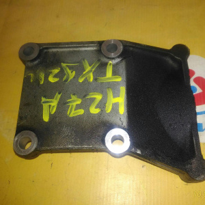 Крепление компрессора кондиционера Suzuki H25A/H27A TD52W/TX92W