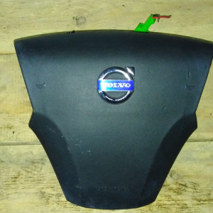 Подушка безопасности Volvo C70/S40/V50 MC/MS/MW '2004-2013 водительская 2 разъема под руль 3 спицы 8623347