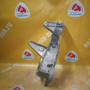 Крепление генератора Volkswagen AZZ/BMV/BHK Touareg 7LA/7L6 VAG 022260089F 022260087F