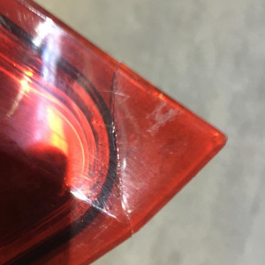 Стоп SUZUKI R Escudo TD94W дефект стекла