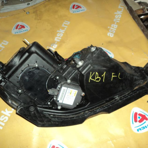 Фара Honda лев Legend KB1