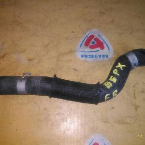 Патрубок  радиатора Toyota 16571-20080 Harrier MHU38/MCU35 1MZ-FE/3MZ-FE R F верх