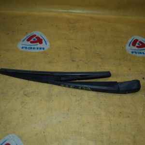 Держатель дворника Toyota WiLL VS ZZE129 R