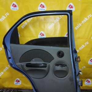Дверь боковая Chevrolet Aveo T200 '2002-2008 зад, лев Daewoo Kalos Седан, в сборе (ржавчина) 96585401