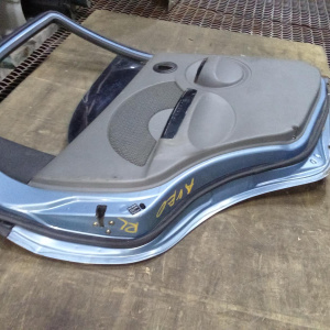 Дверь боковая Chevrolet Aveo T200 '2002-2008 зад, лев Daewoo Kalos Седан, в сборе (ржавчина) 96585401