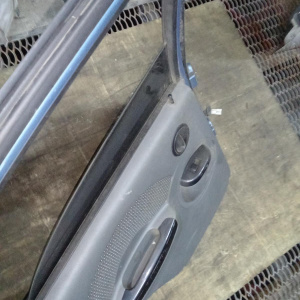 Дверь боковая Chevrolet Aveo T200 '2002-2008 зад, лев Daewoo Kalos Седан, в сборе (ржавчина) 96585401