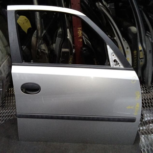 Дверь боковая Opel Meriva A '2003-2010 перед, прав