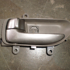 Ручка двери внутренняя Nissan Teana/Skyline J31/V35 L внутренняя
