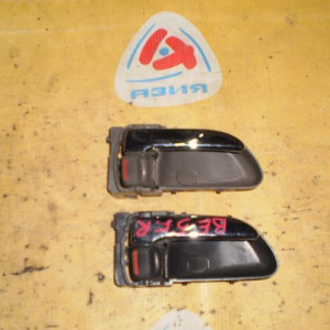 Ручка двери внутренняя Subaru Legacy/Impreza BH5/GG2 R внутренняя