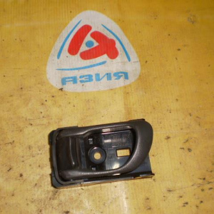 Ручка двери внутренняя Subaru Forester/Legacy SF5/BG5 L внутренняя