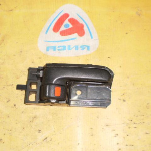 Ручка двери внутренняя Toyota Probox/Succeed/ist/Corolla/Hiace/Voltz NCP50/60/NZE120/KDH200/ZZE136 R внутренняя