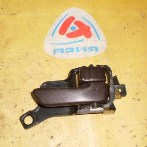 Ручка двери внутренняя Toyota Carina ED/Corona Exiv ST202 R внутренняя