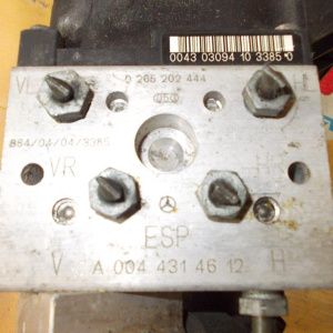 Блок ABS Mercedes S-Class W220/C215 ESP '06.2000-