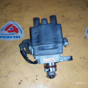 Трамблер Toyota 4A-FE/7A-FE Carina AT190 '1994-1996 4 конт. ( катушка встроена ) JAPAN